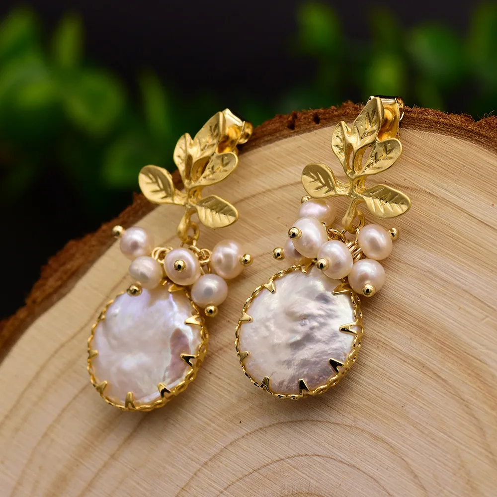 The warm luster and maintenance points of chalcedony bracelets